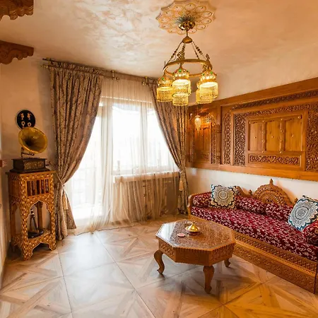 Hidden Gem Antique With Stunning Views