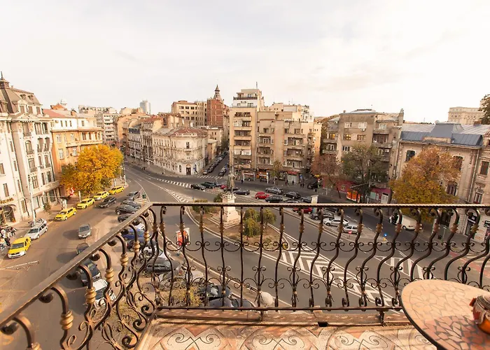 Hidden Gem Antique With Views *