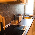 Hidden Gem Antique With Views Bukarest