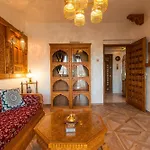 Hidden Gem Antique With Views Apartment Bukarest