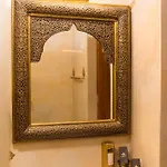 Hidden Gem Antique With Views Bukarest